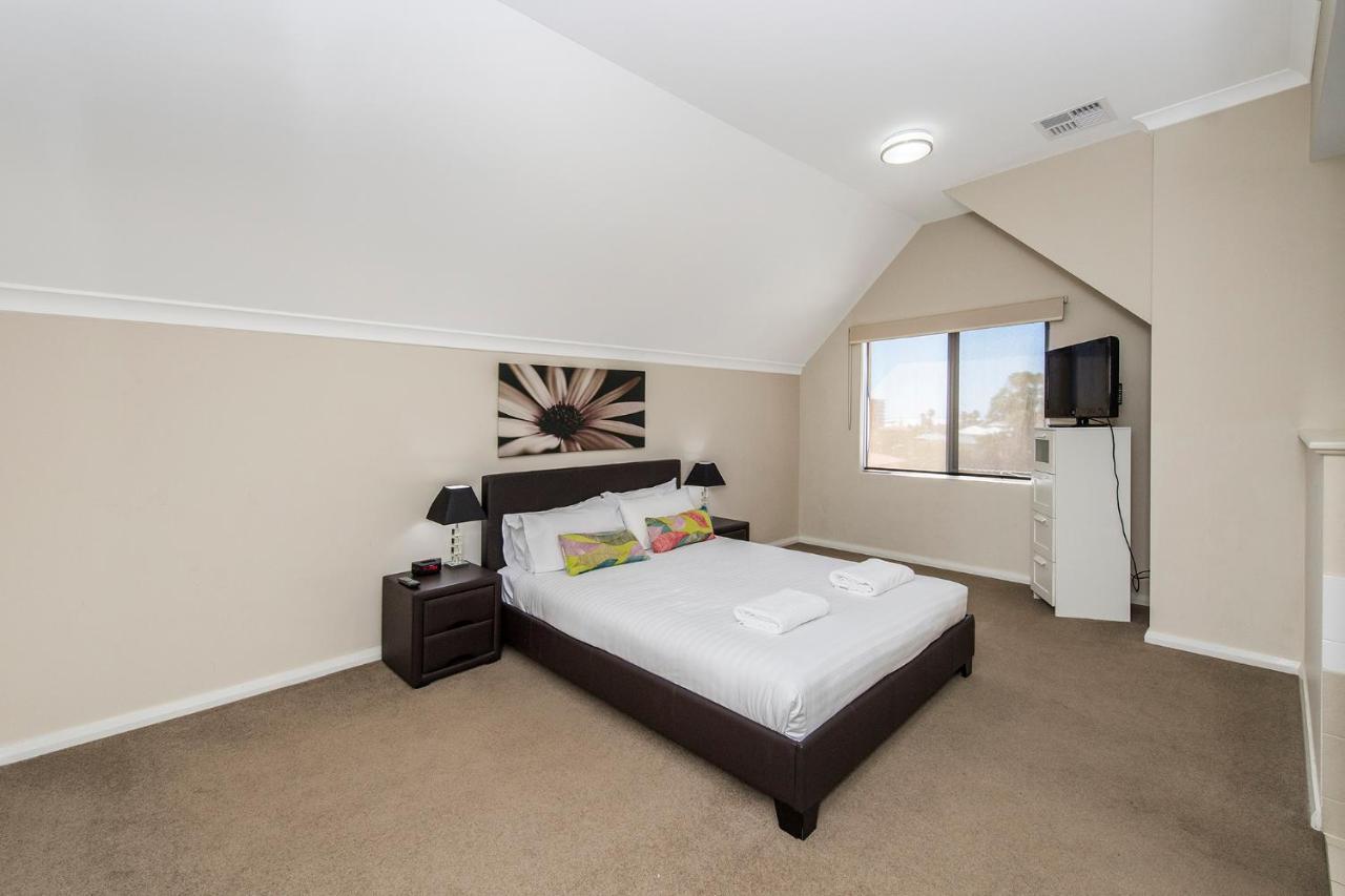 Serenity On The Terrace Mandurah Exterior foto
